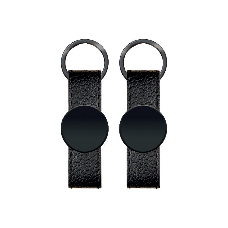  Siyah Çift Taraflı MetaSuni̇ Deri̇ Anahtarlık
